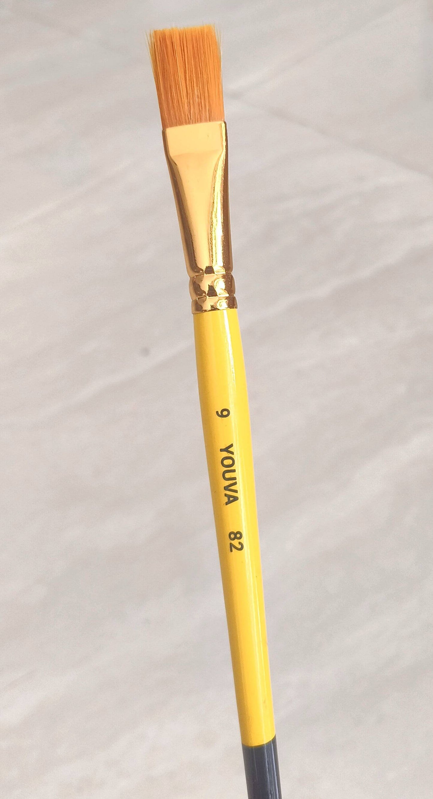 youva brush flat size 9