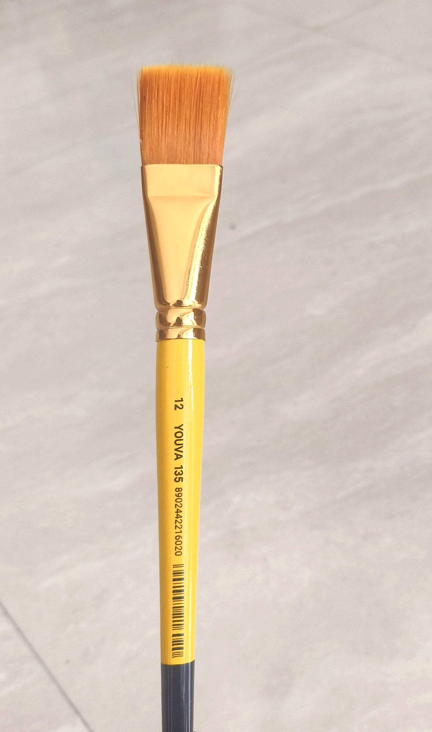 youva brush flat size 12